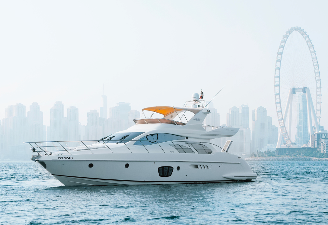 AZIMUT Front